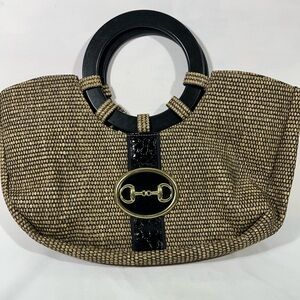 BRACIANO STRAW WOVEN PURSE‎ WOODEN HANDLES GOLD MEDALLION BLACK PATENT CROC TRIM